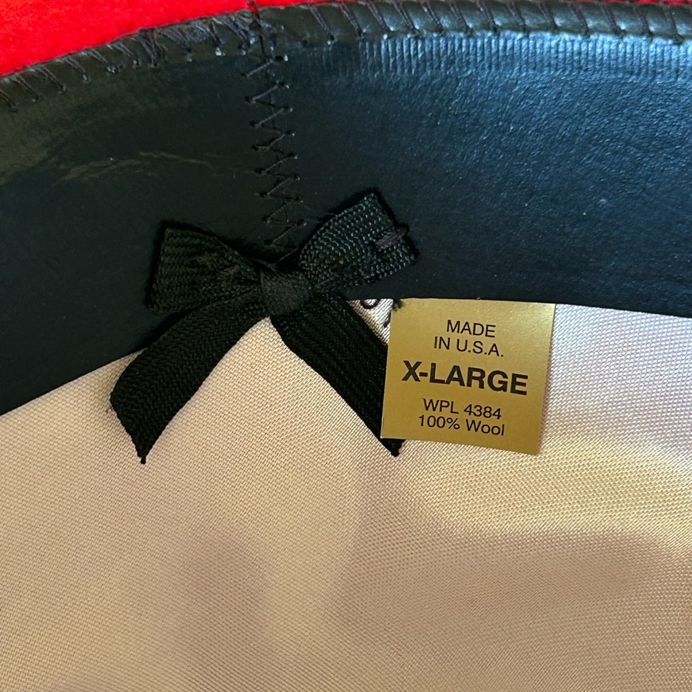 Stylish Red Bowler Hat - image 6